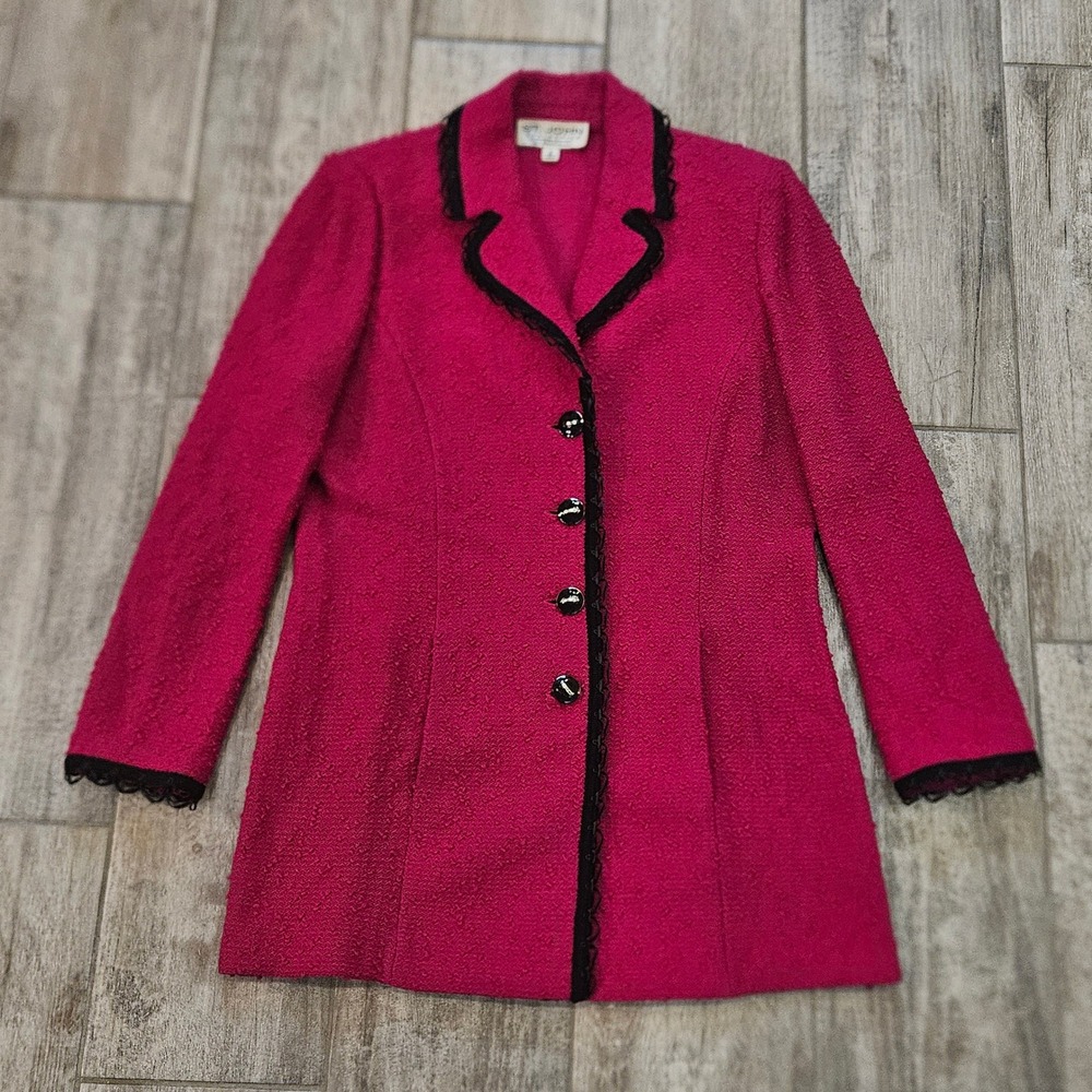 St. John Collection Vintage Boucle Knit Blazer Jacket Size 8 Pink 90s Old Money